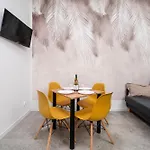 Legionow M2 - Parking, Location - By Rentujemy Apartment Lodz