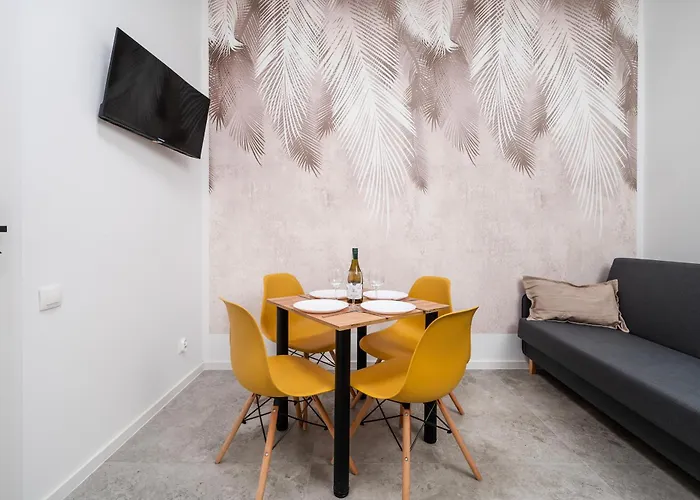 Legionow M2 - Parking, Location - By Rentujemy 公寓 罗兹