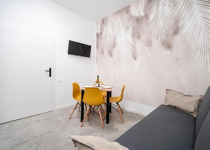 Legionow M2 - Parking, Location - By Rentujemy *